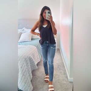 American Eagle Outfitters Distressed Skinny Jeans